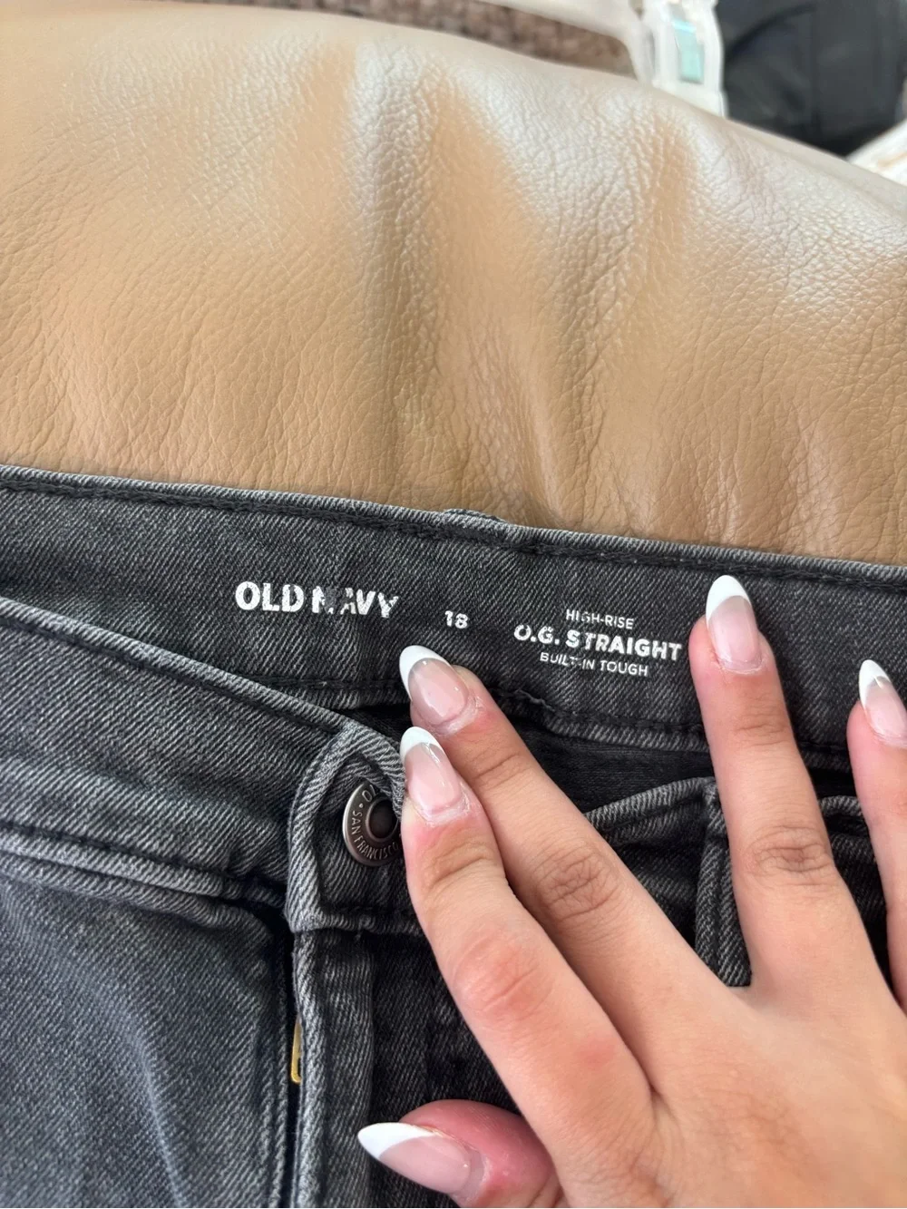 Old Navy Black Cropped High-Rise Jeans